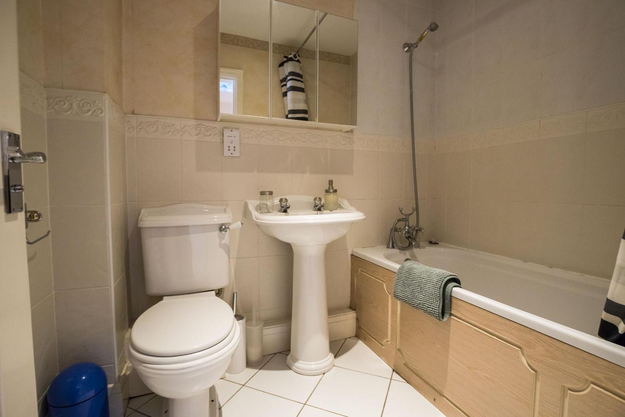 Spacious, 3 Bed House For 6 In Central Chester Otel Dış mekan fotoğraf