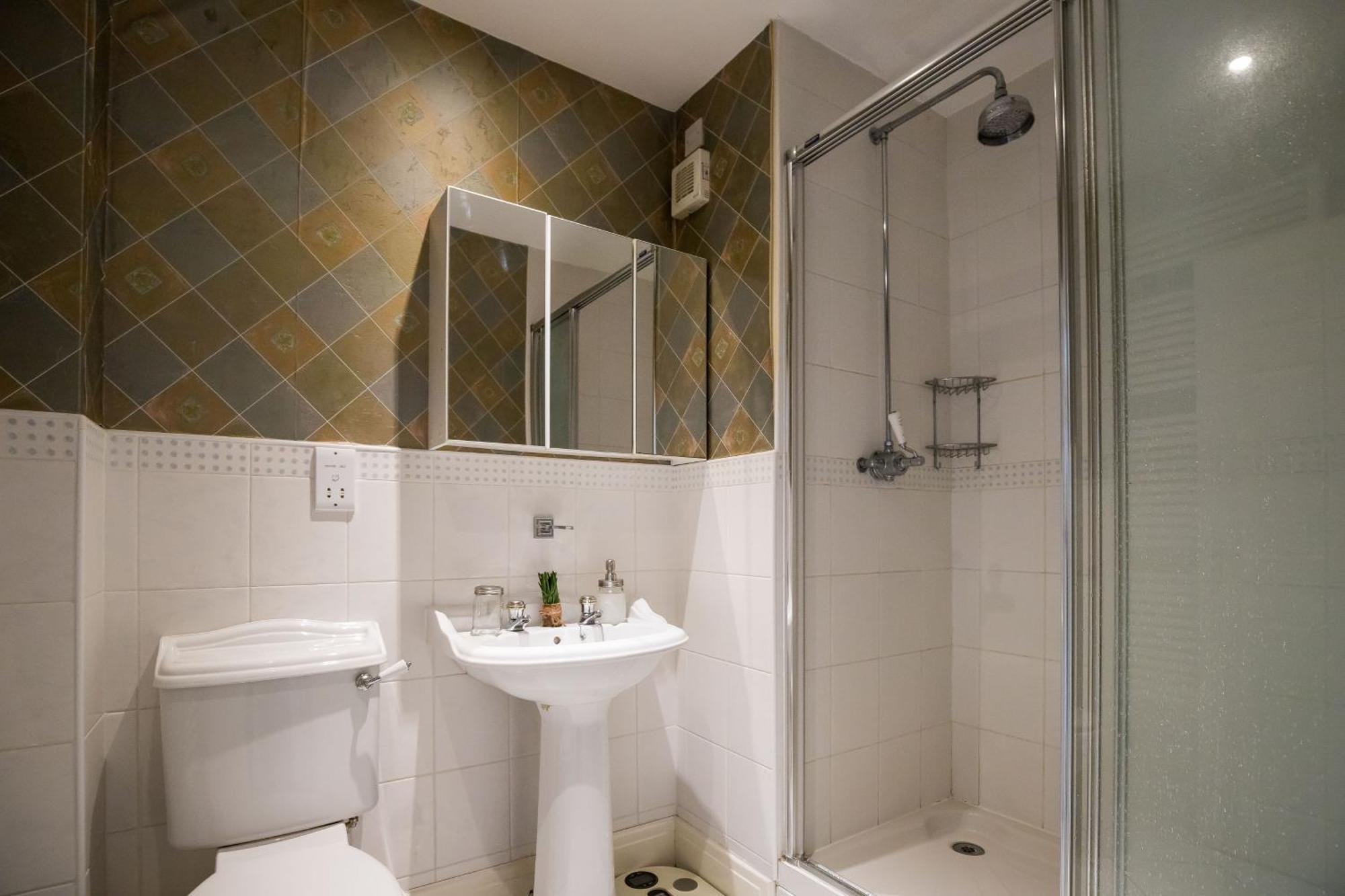 Spacious, 3 Bed House For 6 In Central Chester Otel Dış mekan fotoğraf